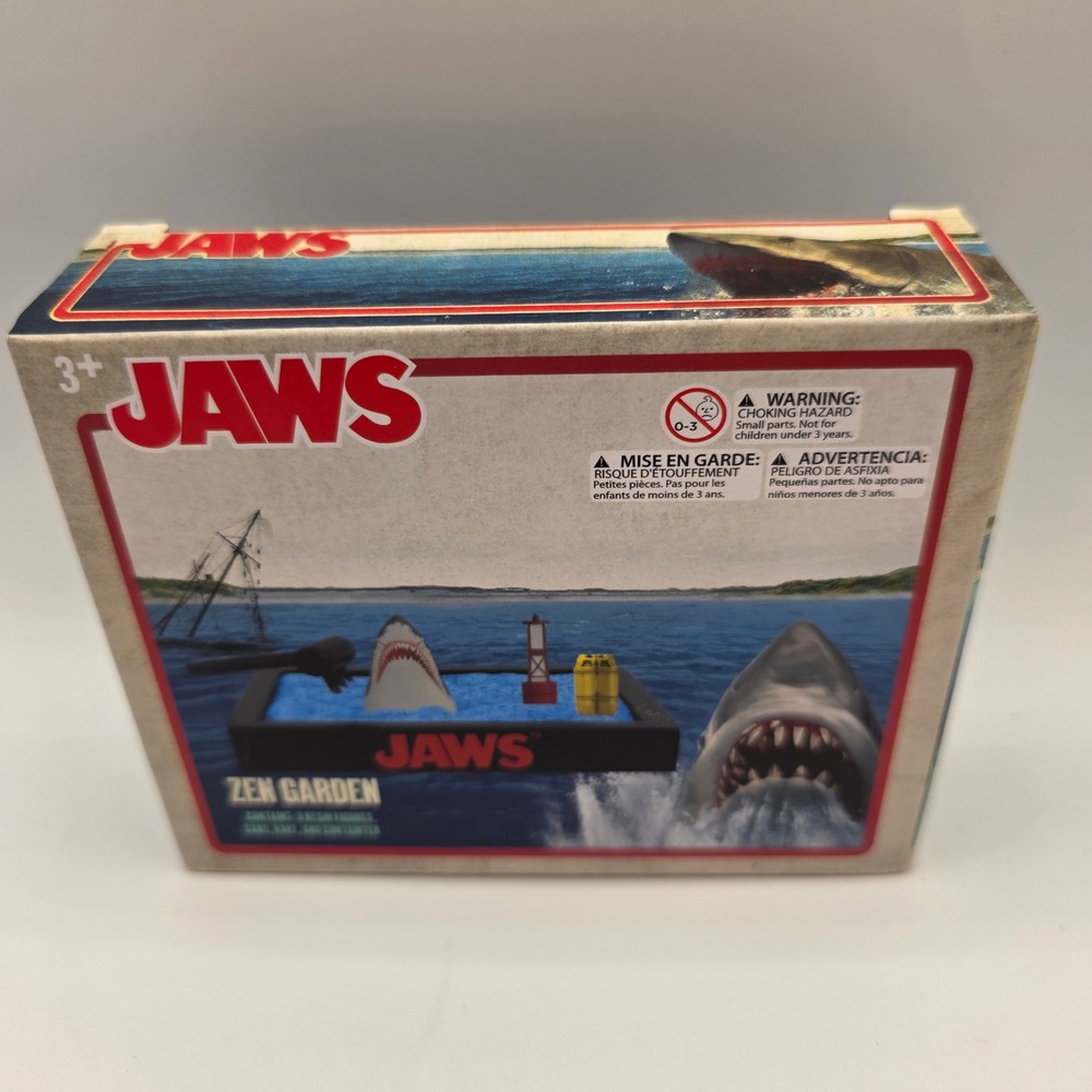 Jaws Zen Garden Resin Figure Set Universal Monsters Collectible 50th Anniversary - Picture 6 of 6